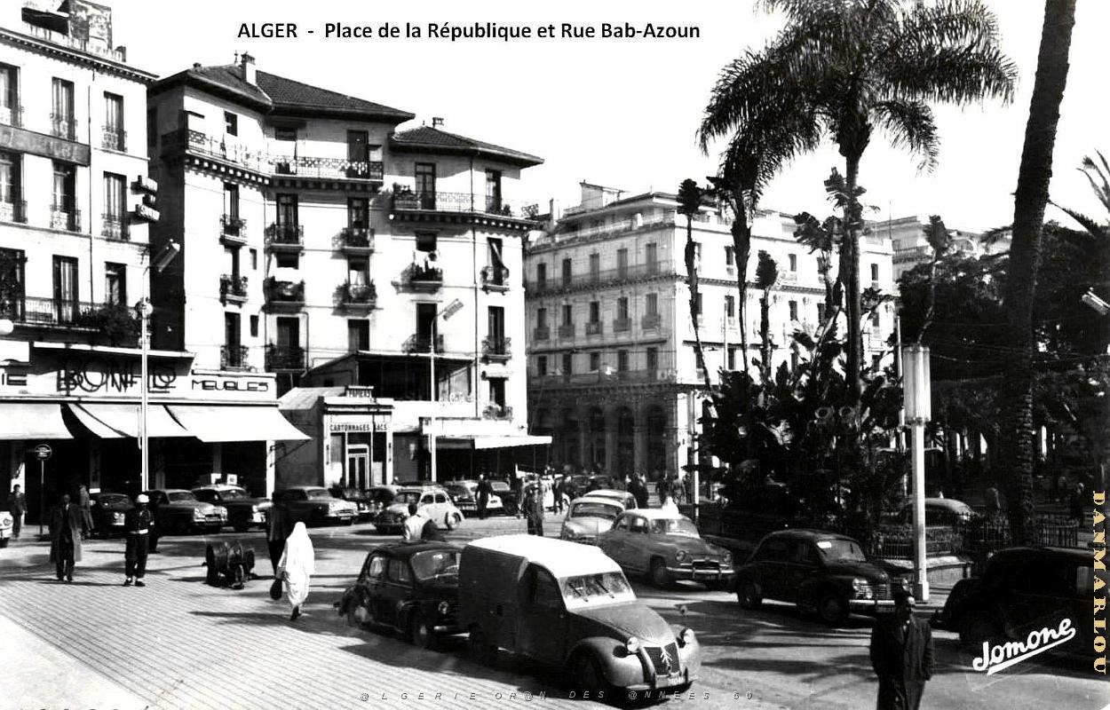 Alger - Place de la Republique et Rue Bab-Azoun.jpg
